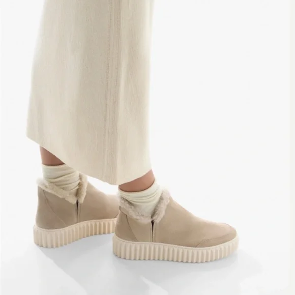 NWT VOILE BLANCHE LUNA Suede Ankle Boots in Beige - Picture 3 of 15